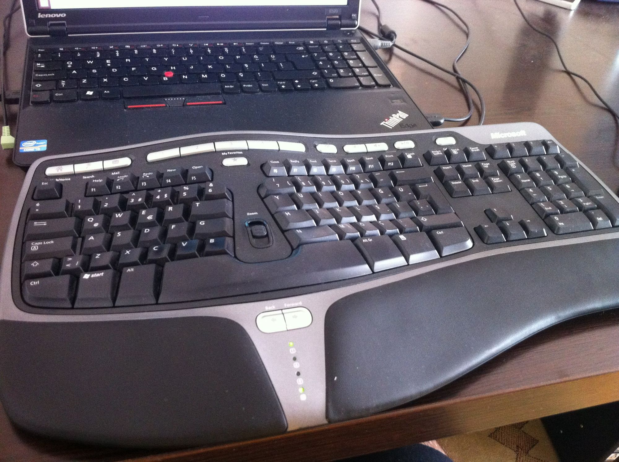 Microsoft Natural Ergonomic Keyboard 4000