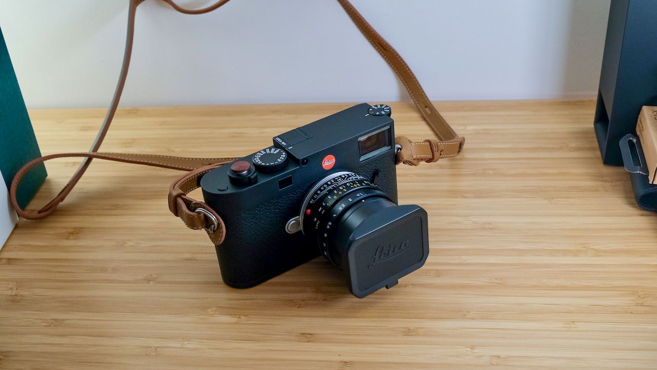 Mercedes Benz key case : LEICA CASES & STRAPS by handcraft - Arte