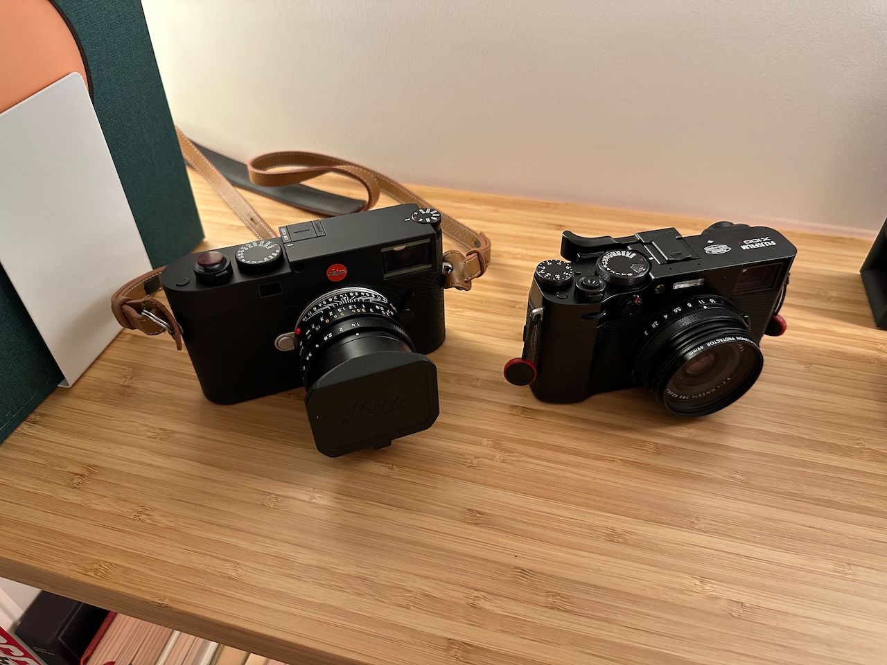 Fujifilm X100V or XT5? Which One Would You Choose And Why? : r