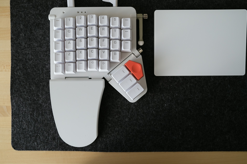 My review of the Moonlander MK1 keyboard